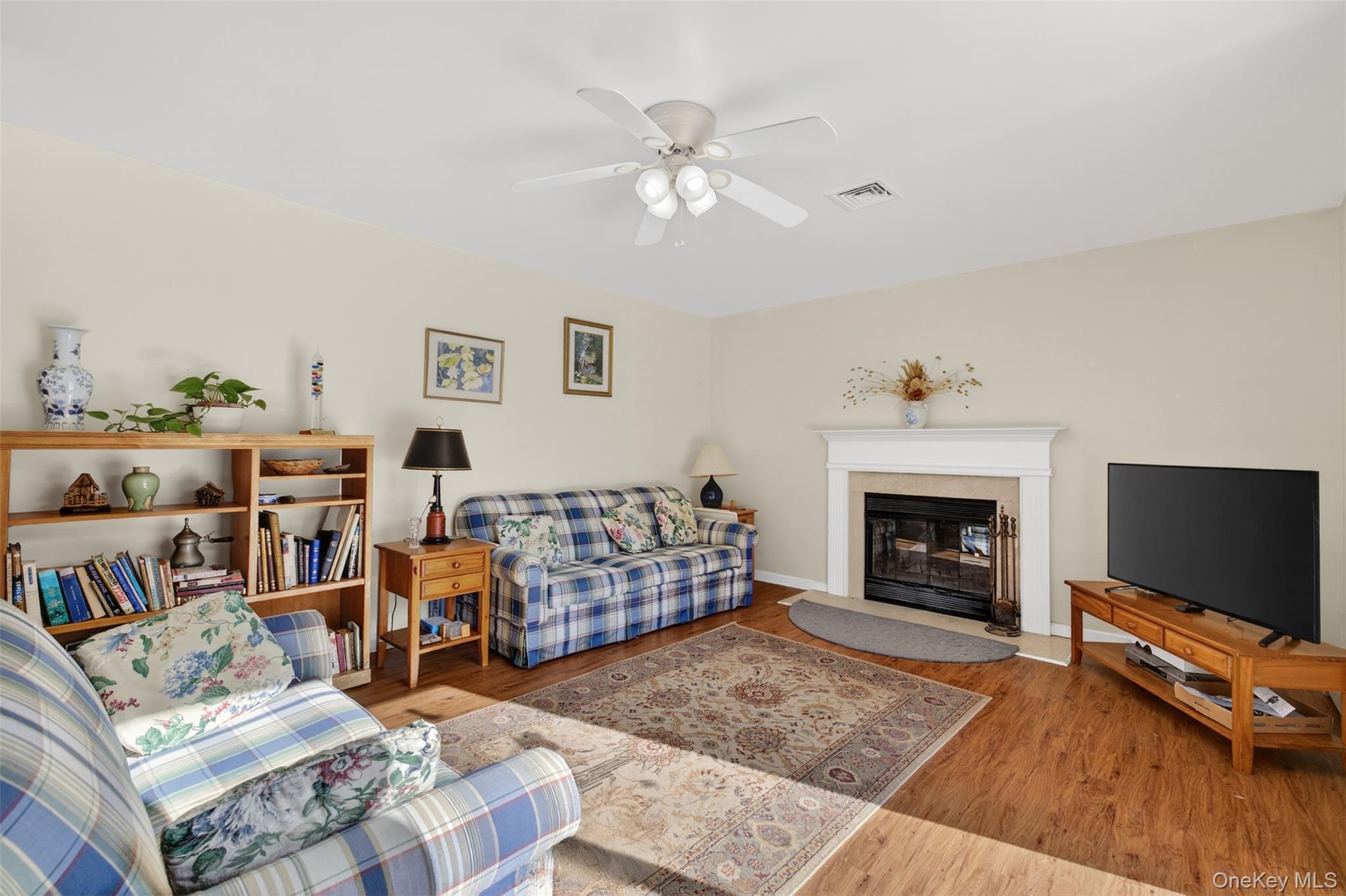 6 Jill Marie Circle, Wallkill, NY 12589