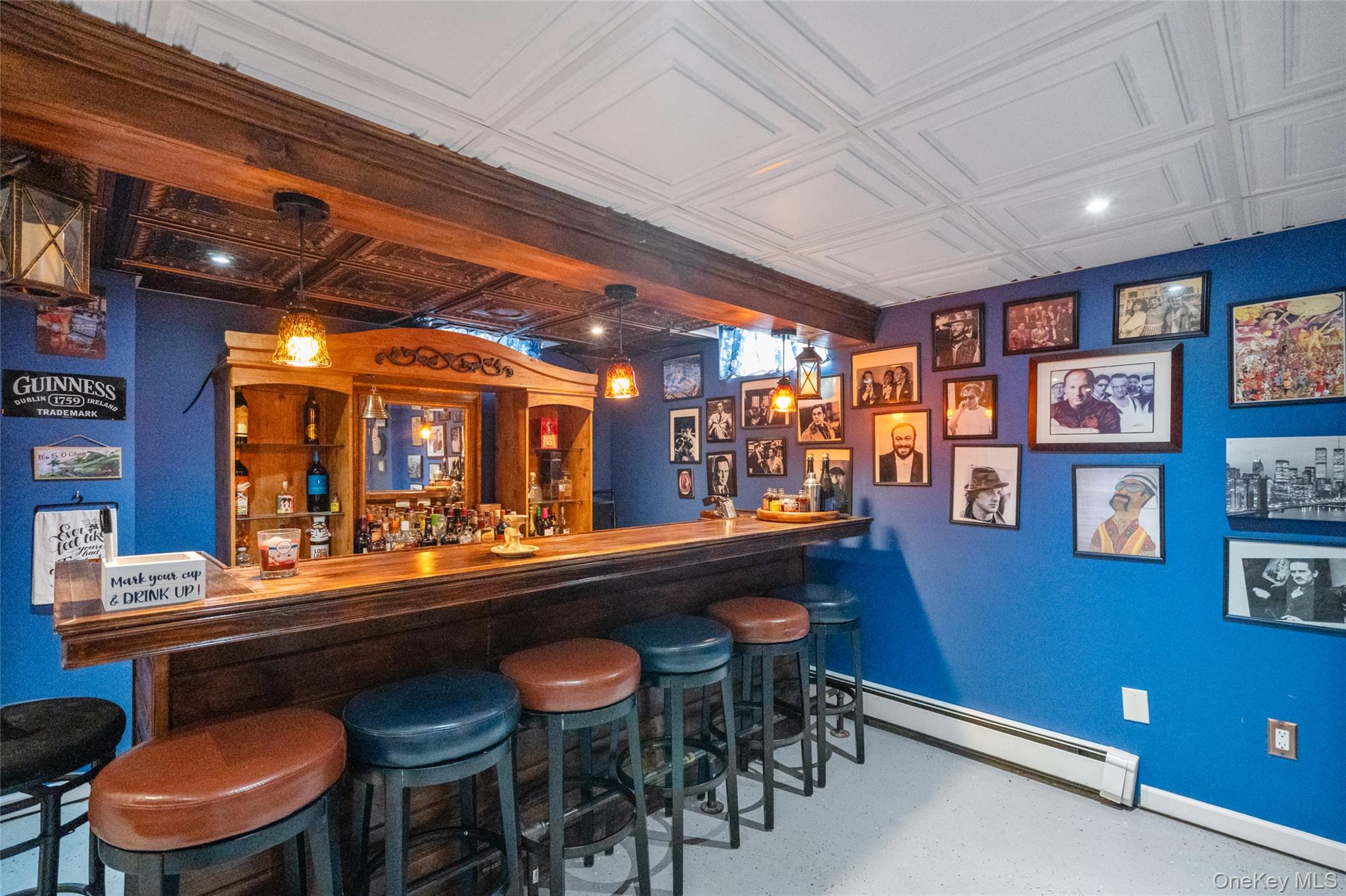 194 Miller Place Road, Miller Place, NY 11764