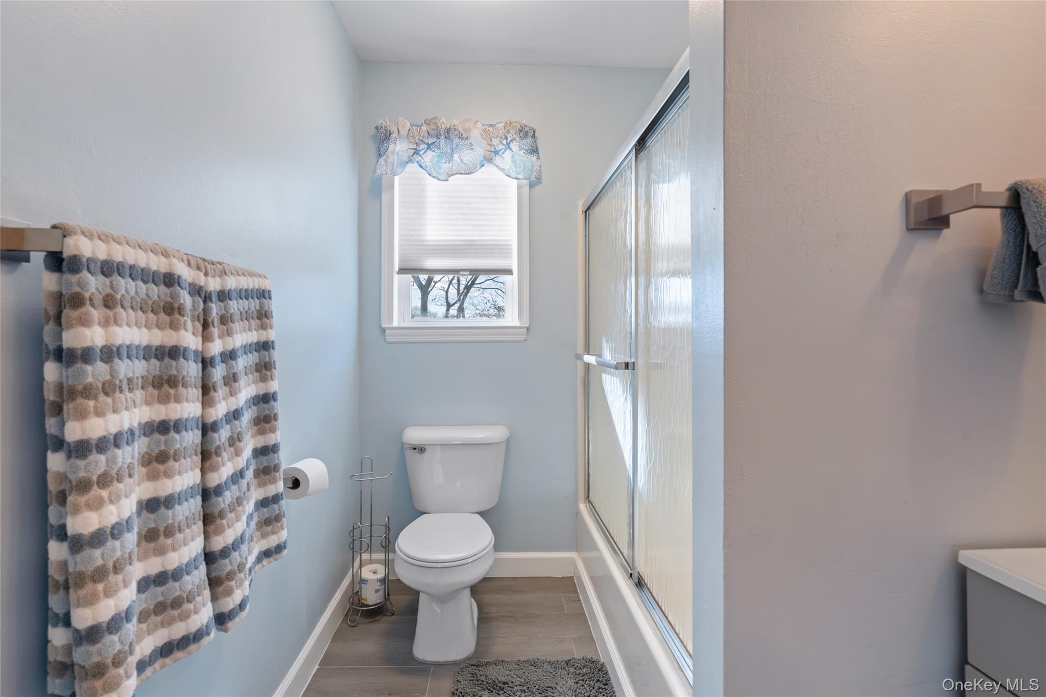 194 Miller Place Road, Miller Place, NY 11764