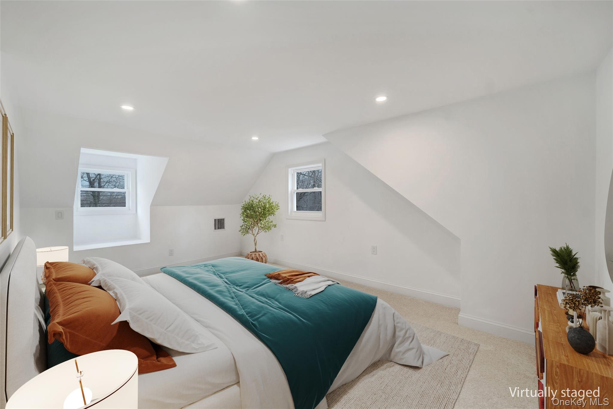 32 Valentine Road, Shoreham, NY 11786