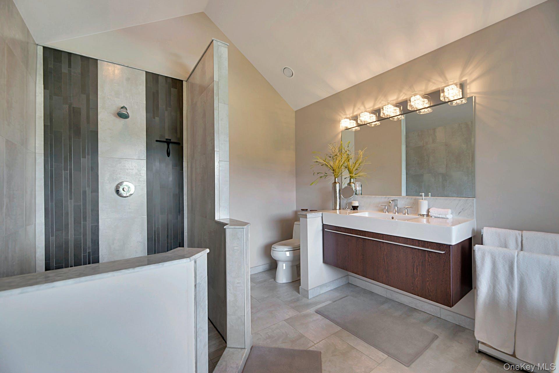 450 Sterling Woods Lane, Southold, NY 11971