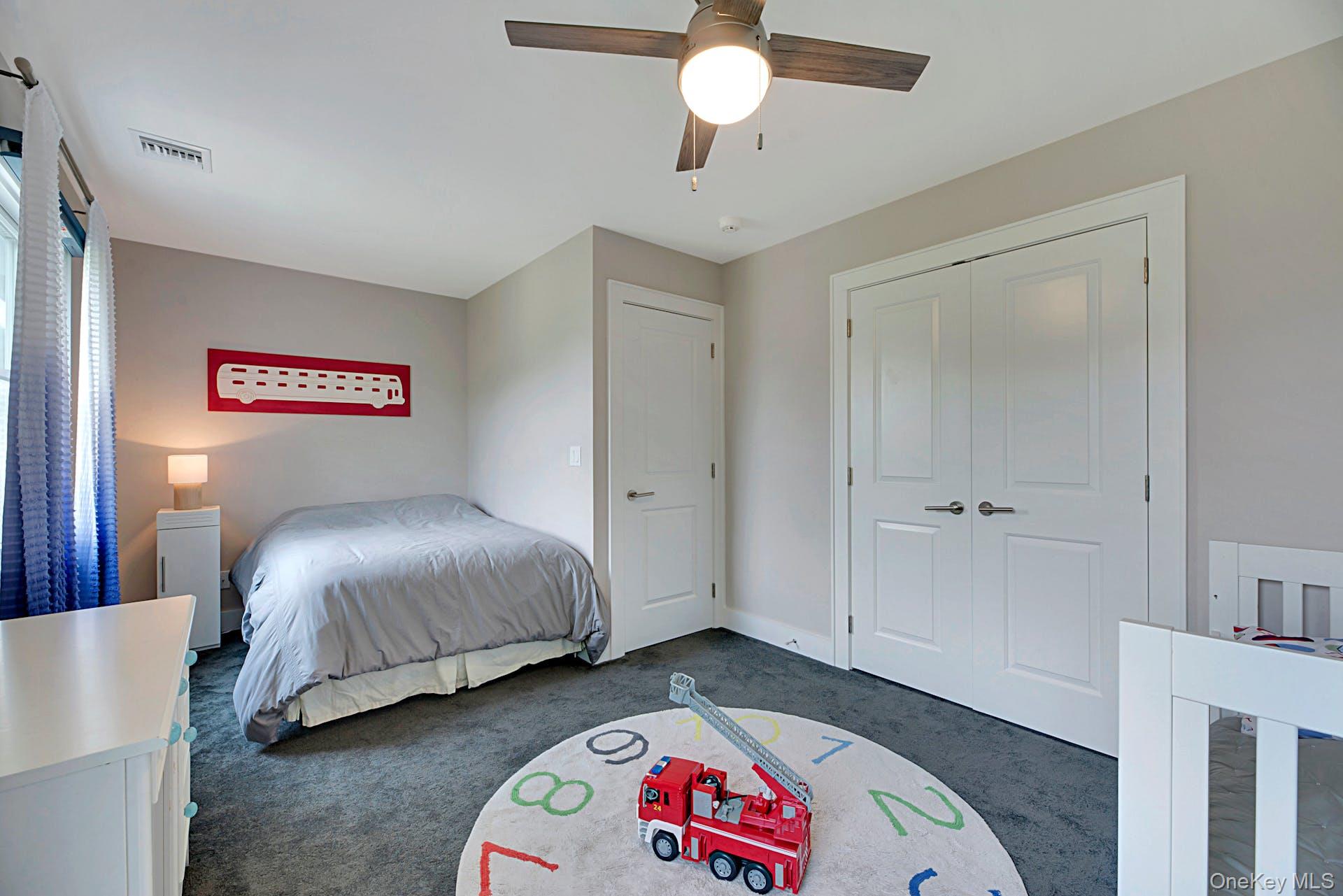 450 Sterling Woods Lane, Southold, NY 11971