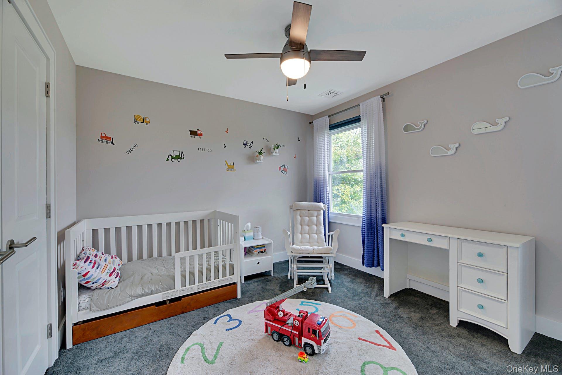 450 Sterling Woods Lane, Southold, NY 11971