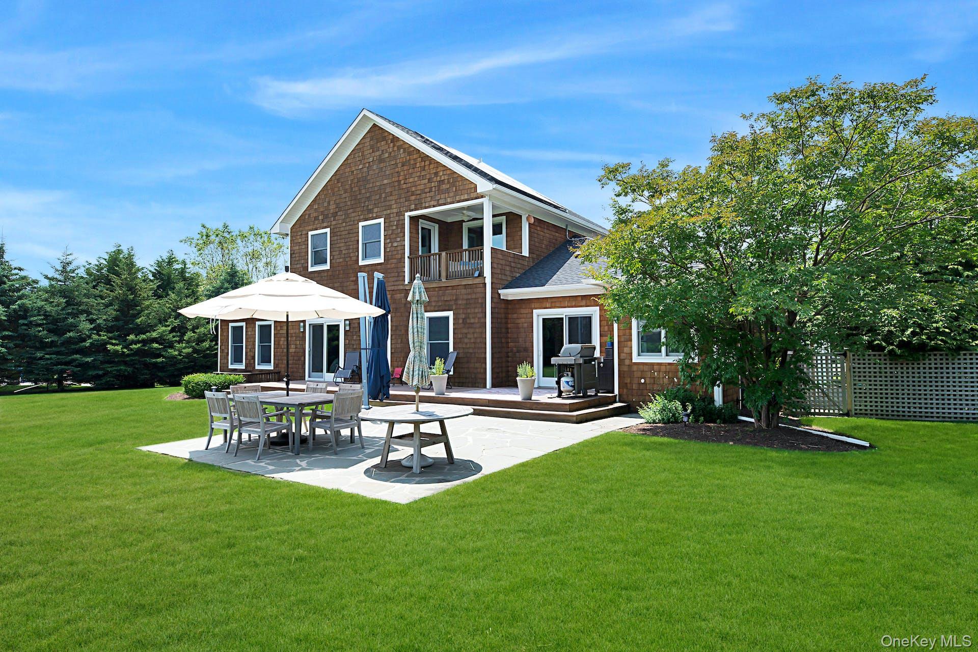 450 Sterling Woods Lane, Southold, NY 11971