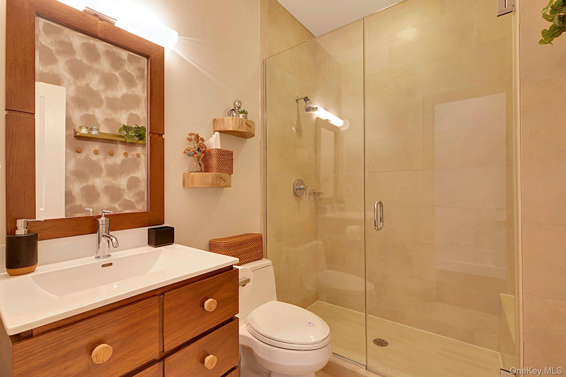 450 Sterling Woods Lane, Southold, NY 11971