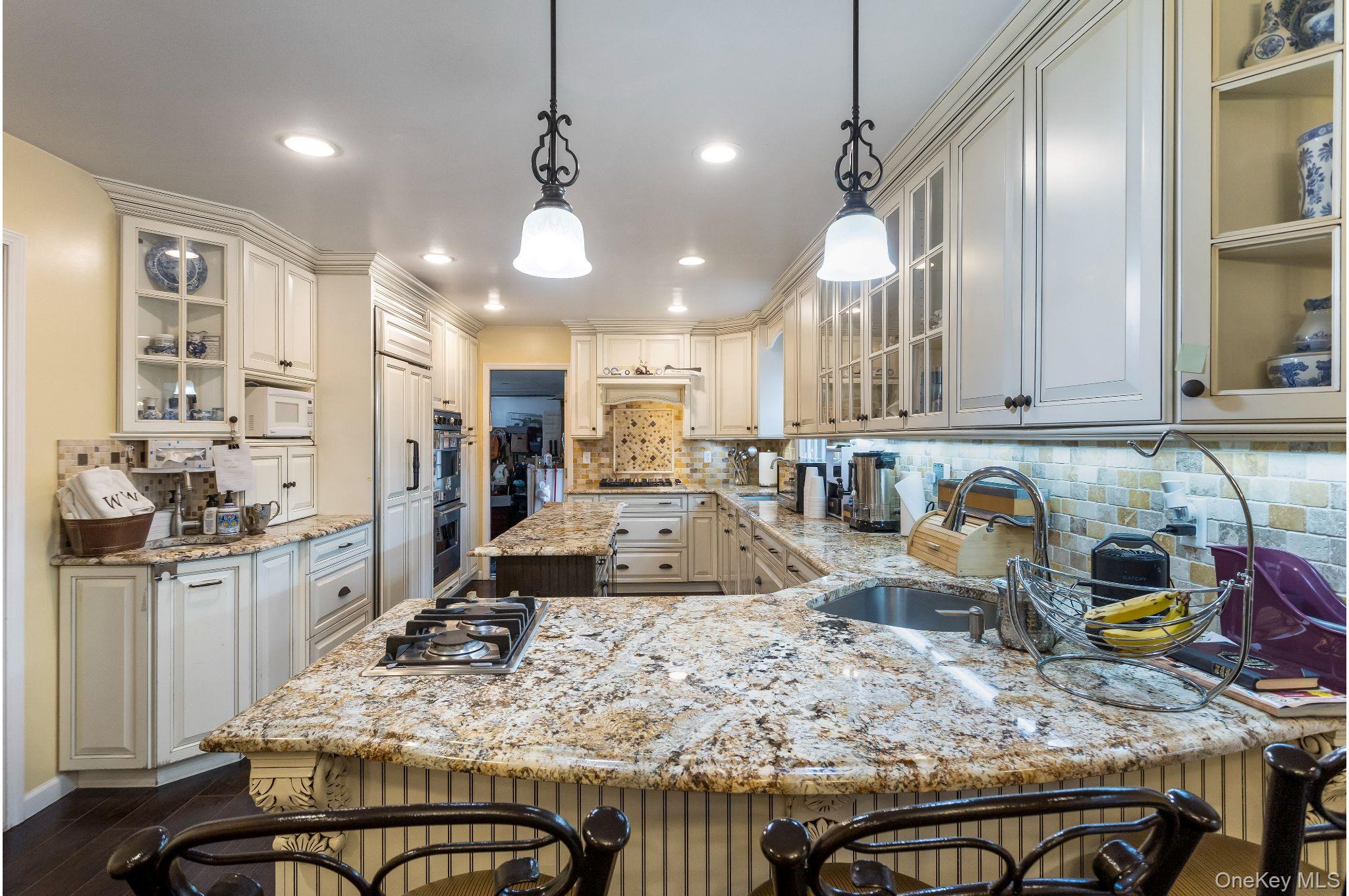 23 Moccasin Place, Monsey, NY 10952