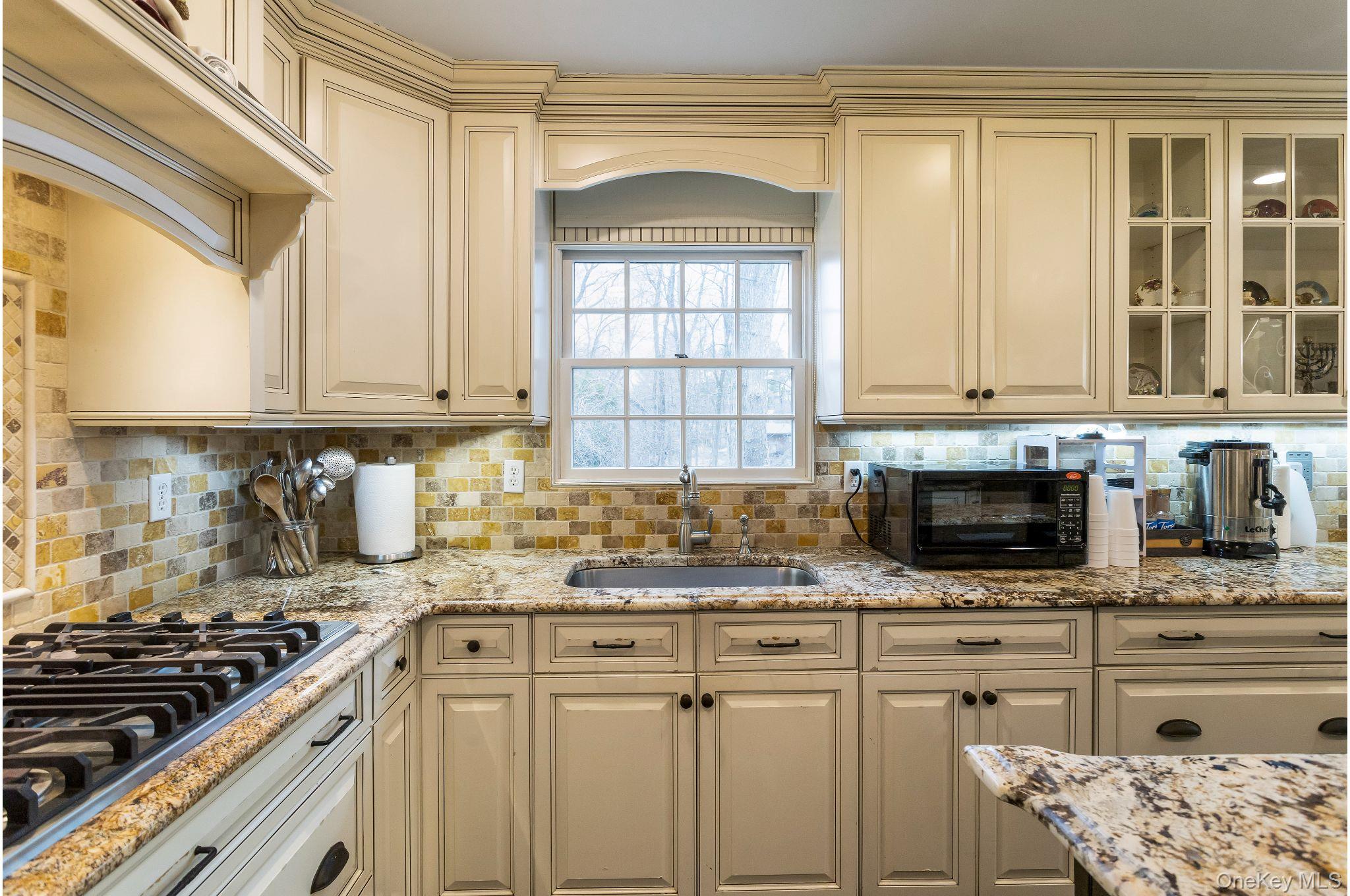 23 Moccasin Place, Monsey, NY 10952