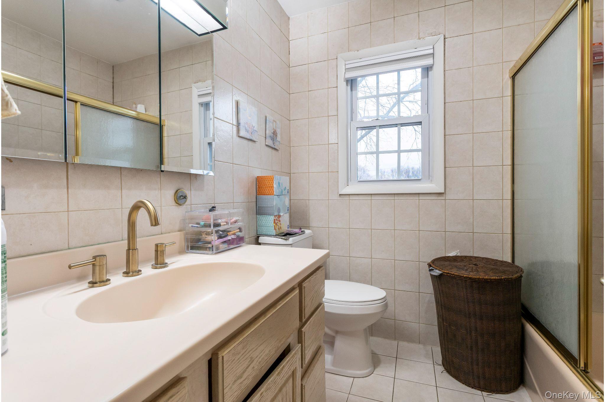 23 Moccasin Place, Monsey, NY 10952