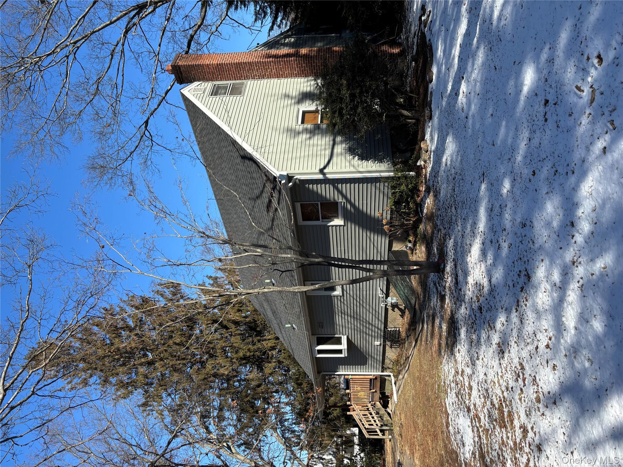 1262 Saxon Avenue, Bay Shore, NY 11706