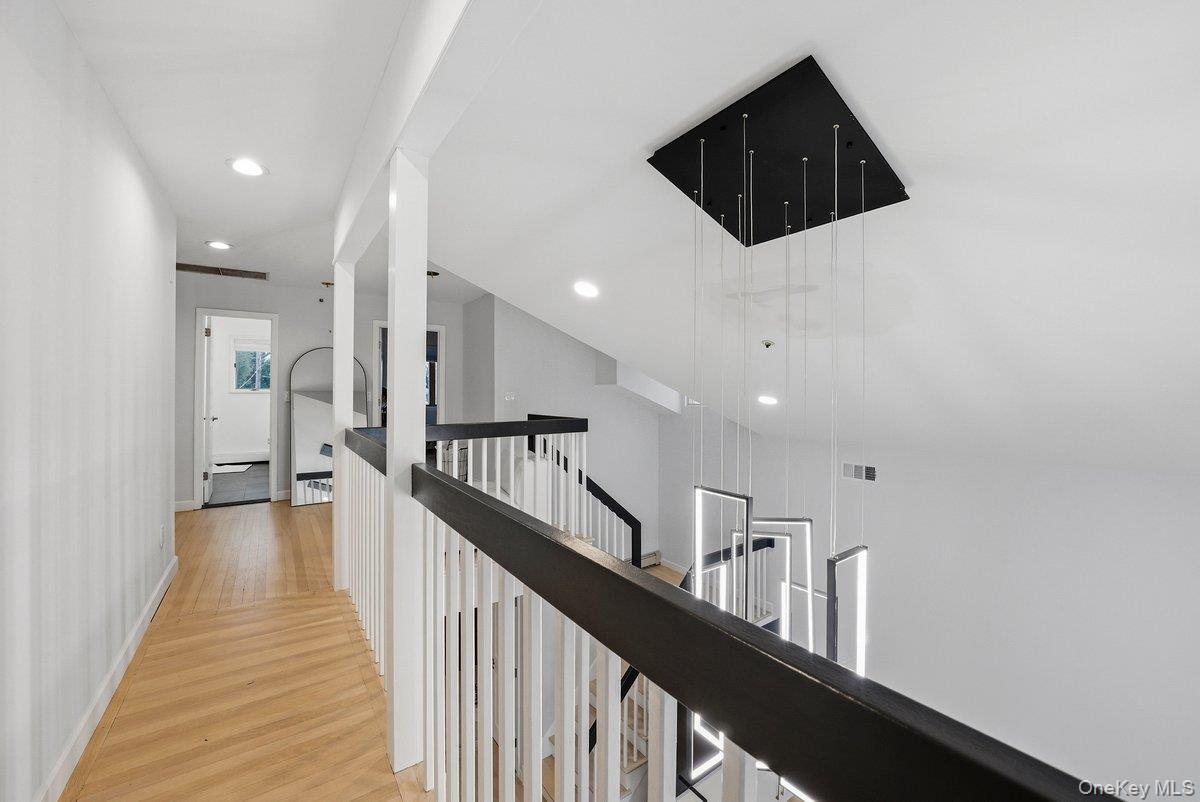 41 Tyndale Place, Yonkers, NY 10701