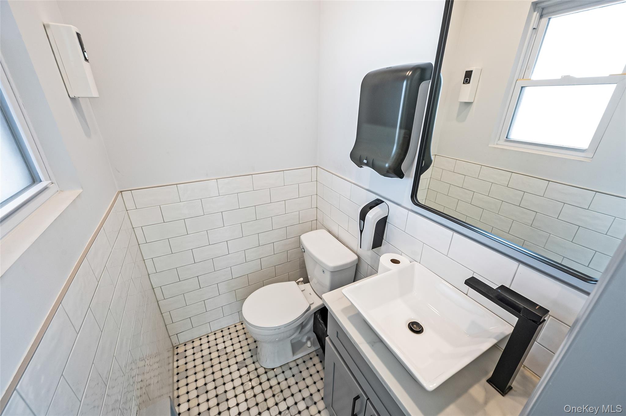 1 E. Broadway # 5S, Long Beach, NY 11561