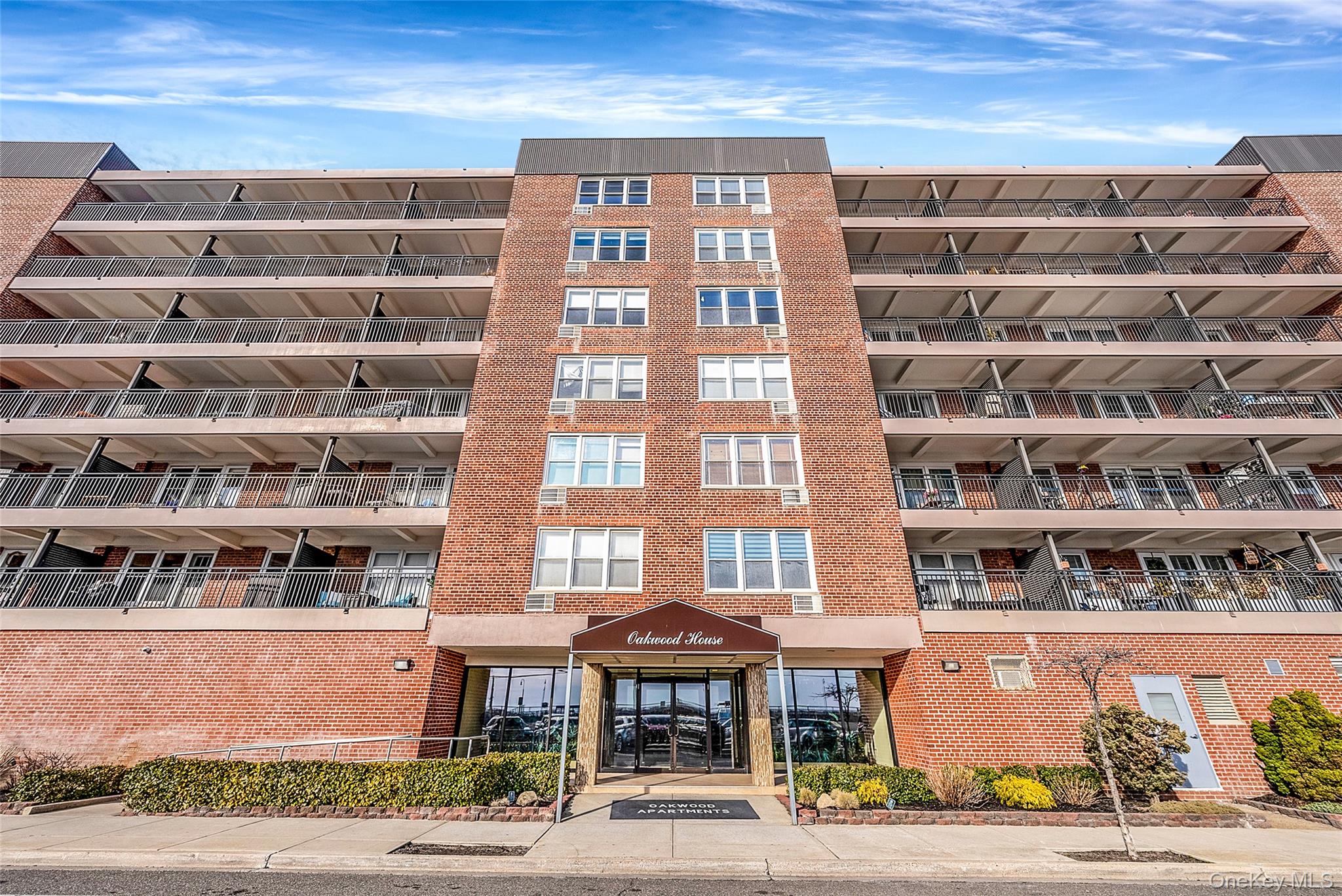 1 E. Broadway # 5S, Long Beach, NY 11561