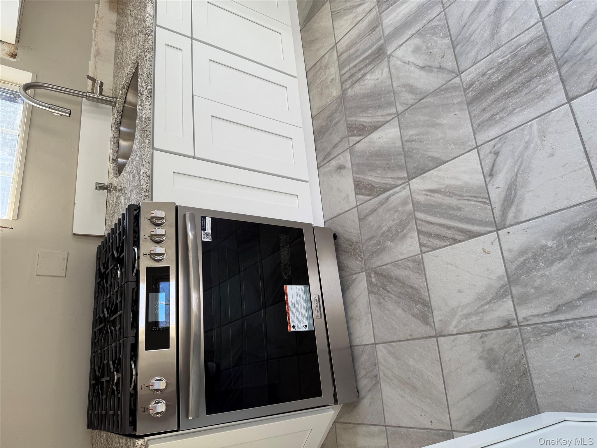 41 Gibson Avenue, White Plains, NY 10607