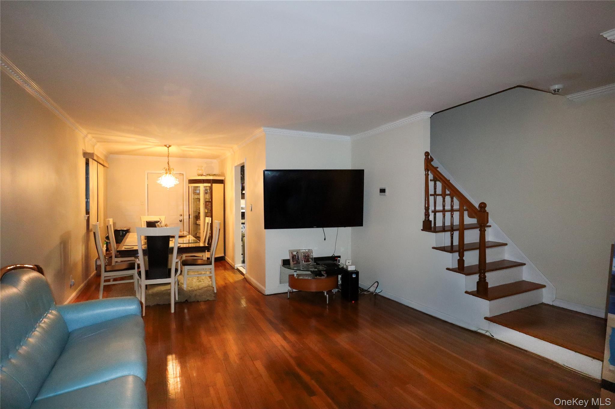 110-17 175th Street, Saint Albans, NY 11433