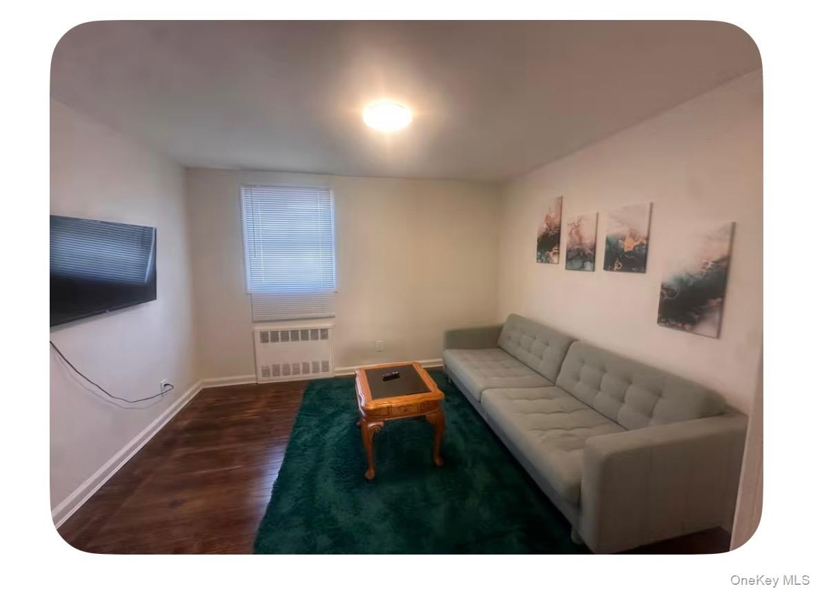 182 Covert Avenue # 2FL, Floral Park, NY 11001