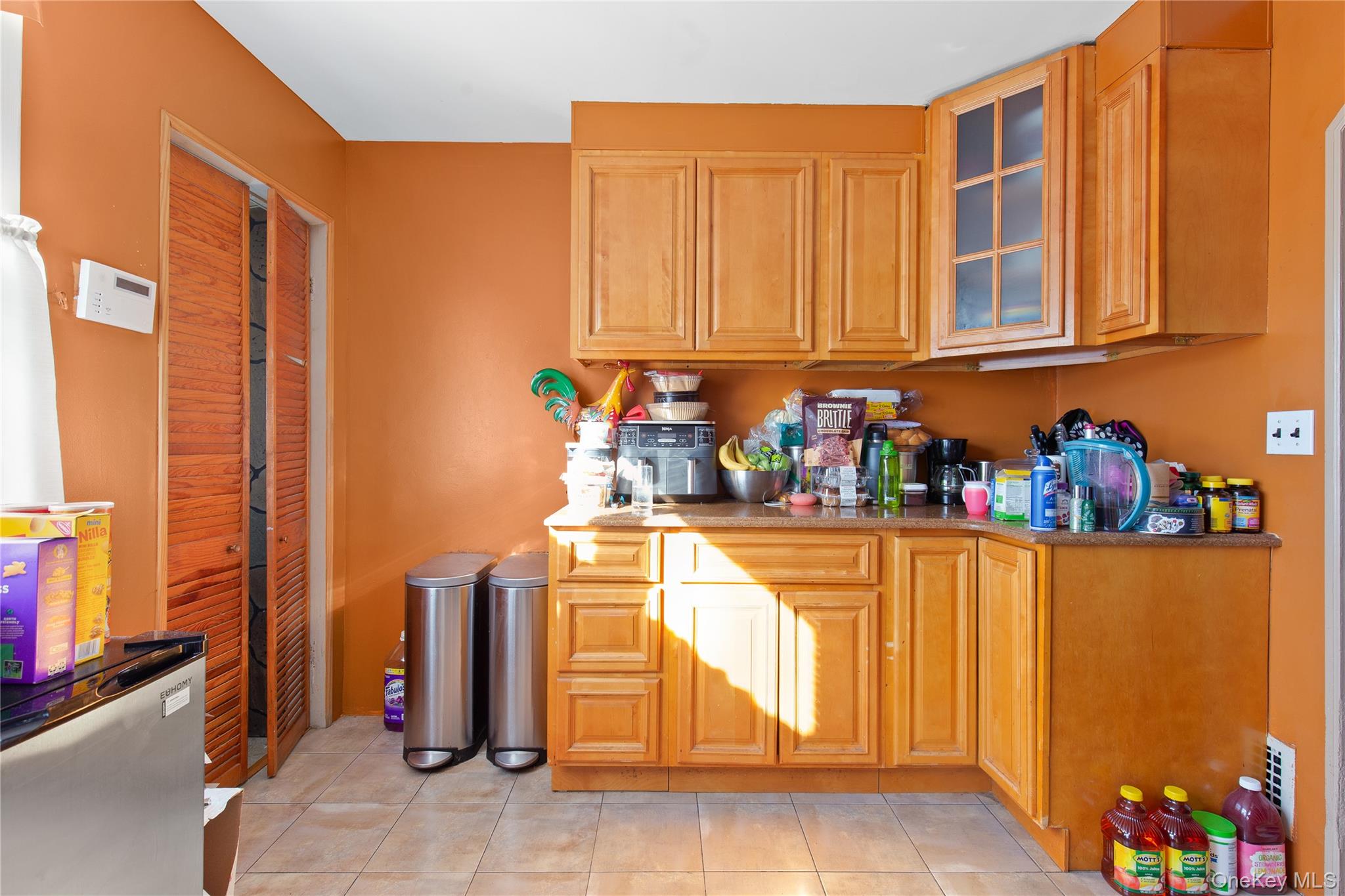 5840 61st Street, Flushing, NY 11378