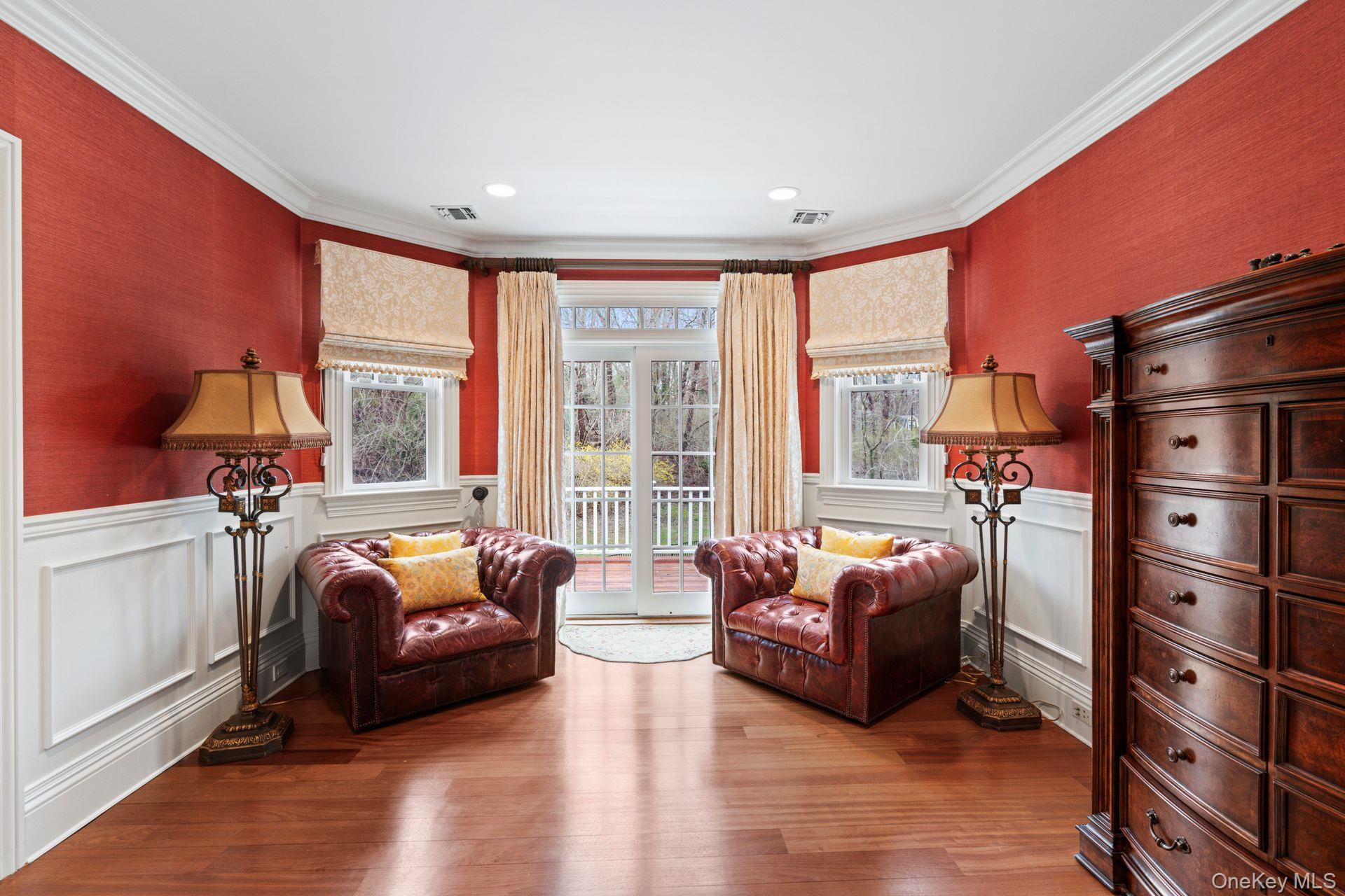 280 Southdown Road, Lloyd Harbor, NY 11743