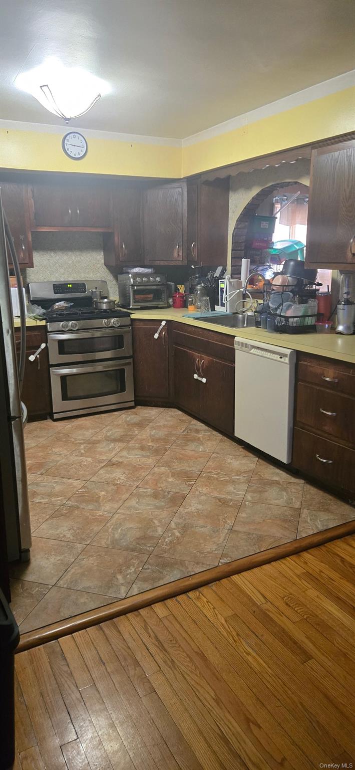 31 Parker Avenue, New City, NY 10956