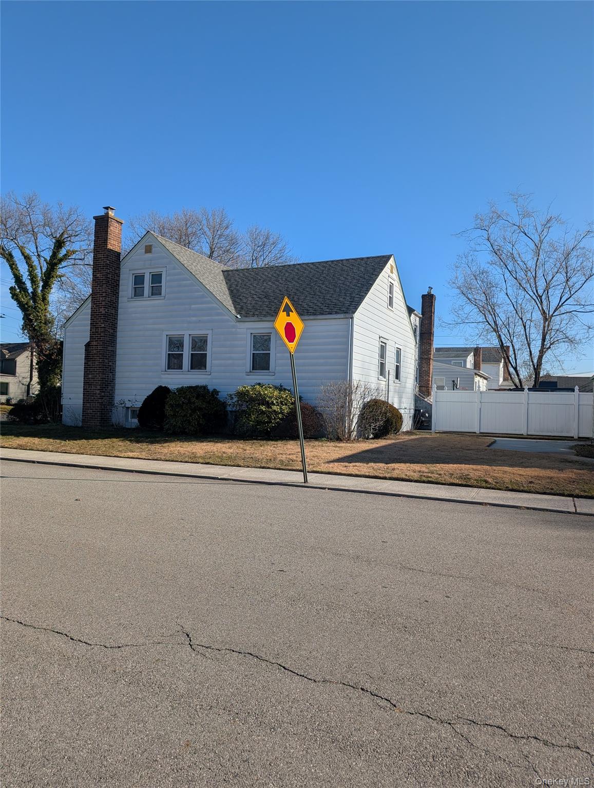 246-04 86th Avenue, Glen Oaks, NY 11426