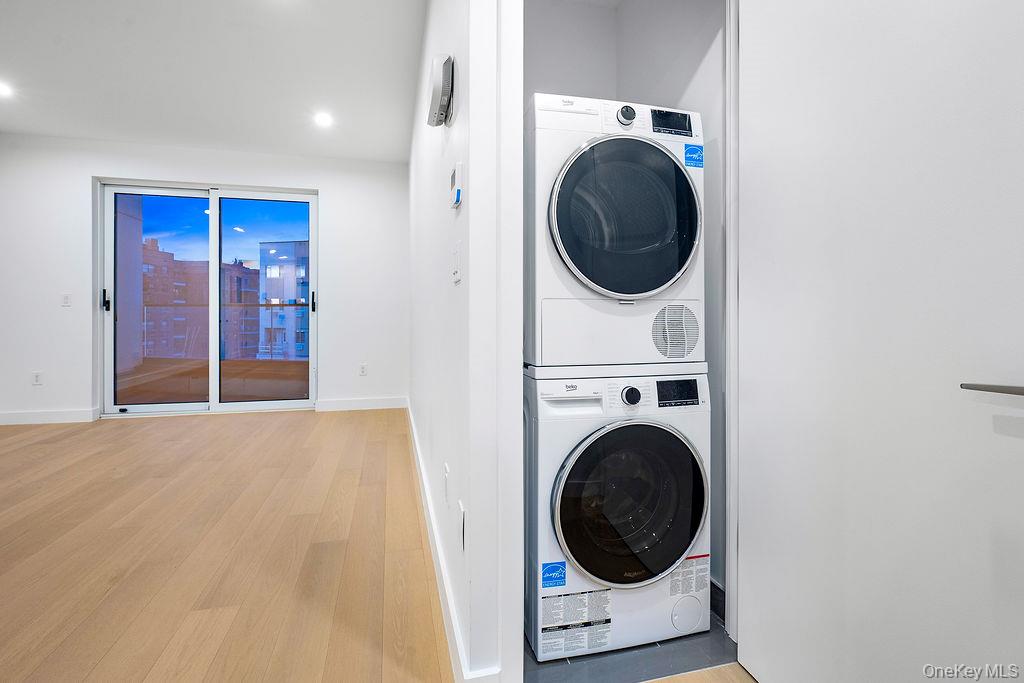 150-02 Northern Blvd # 3L, Flushing, NY 11354