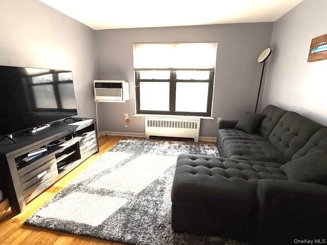 1 terrace Circle # 3H, Great Neck, NY 11021