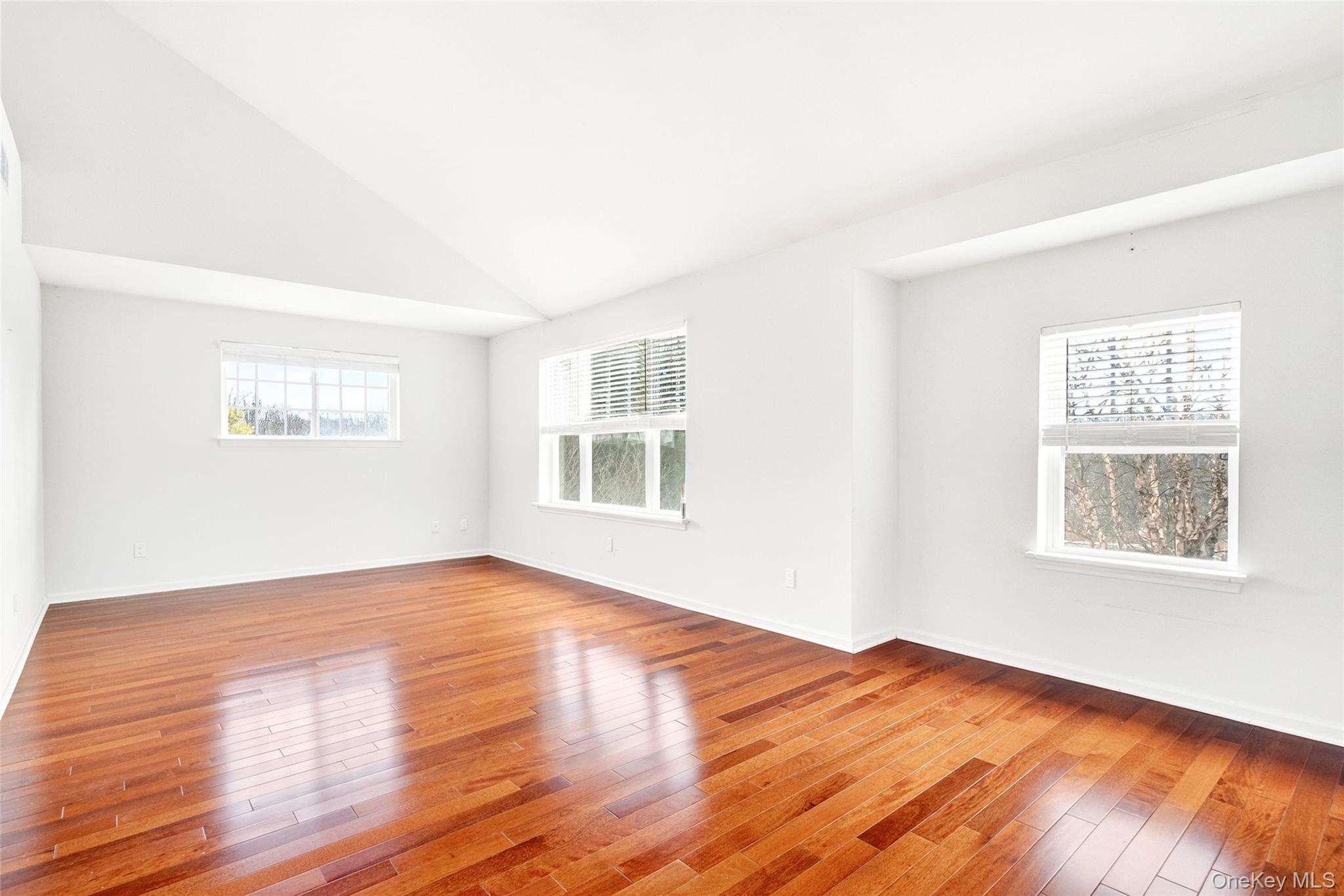 9 Country Club Drive, Middletown, NY 10940