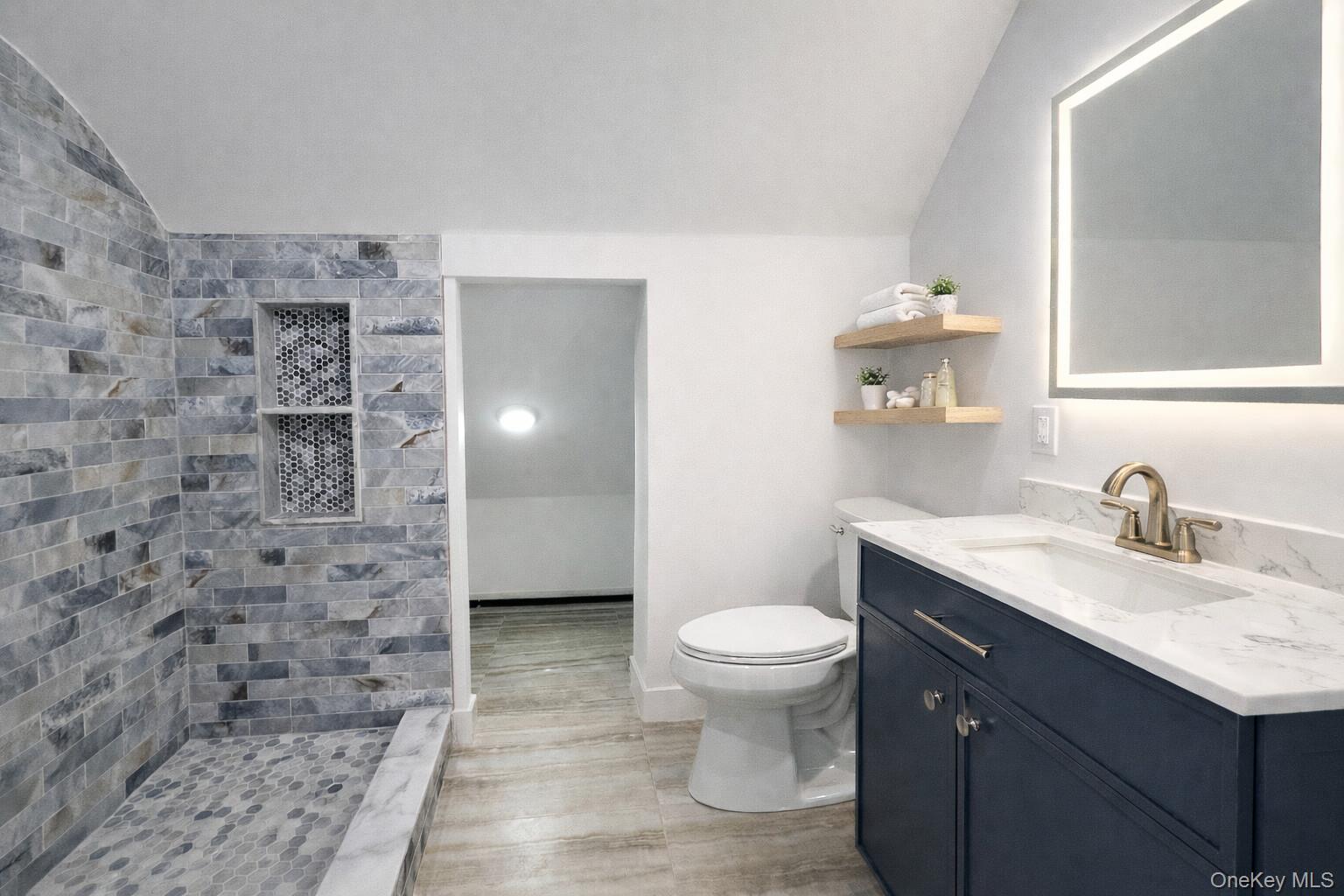 15 Bond Lane, Hicksville, NY 11801