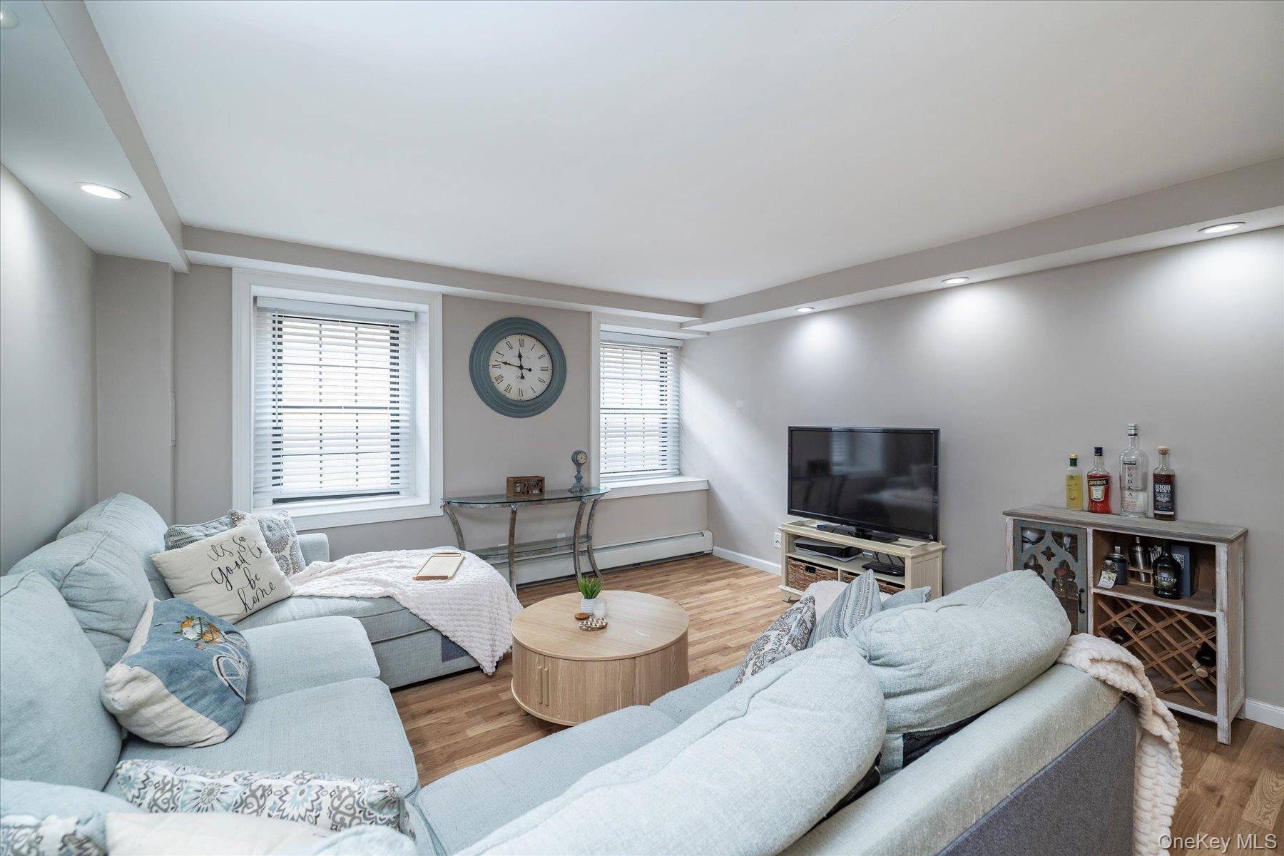 310 Riverside Boulevard # G2, Long Beach, NY 11561