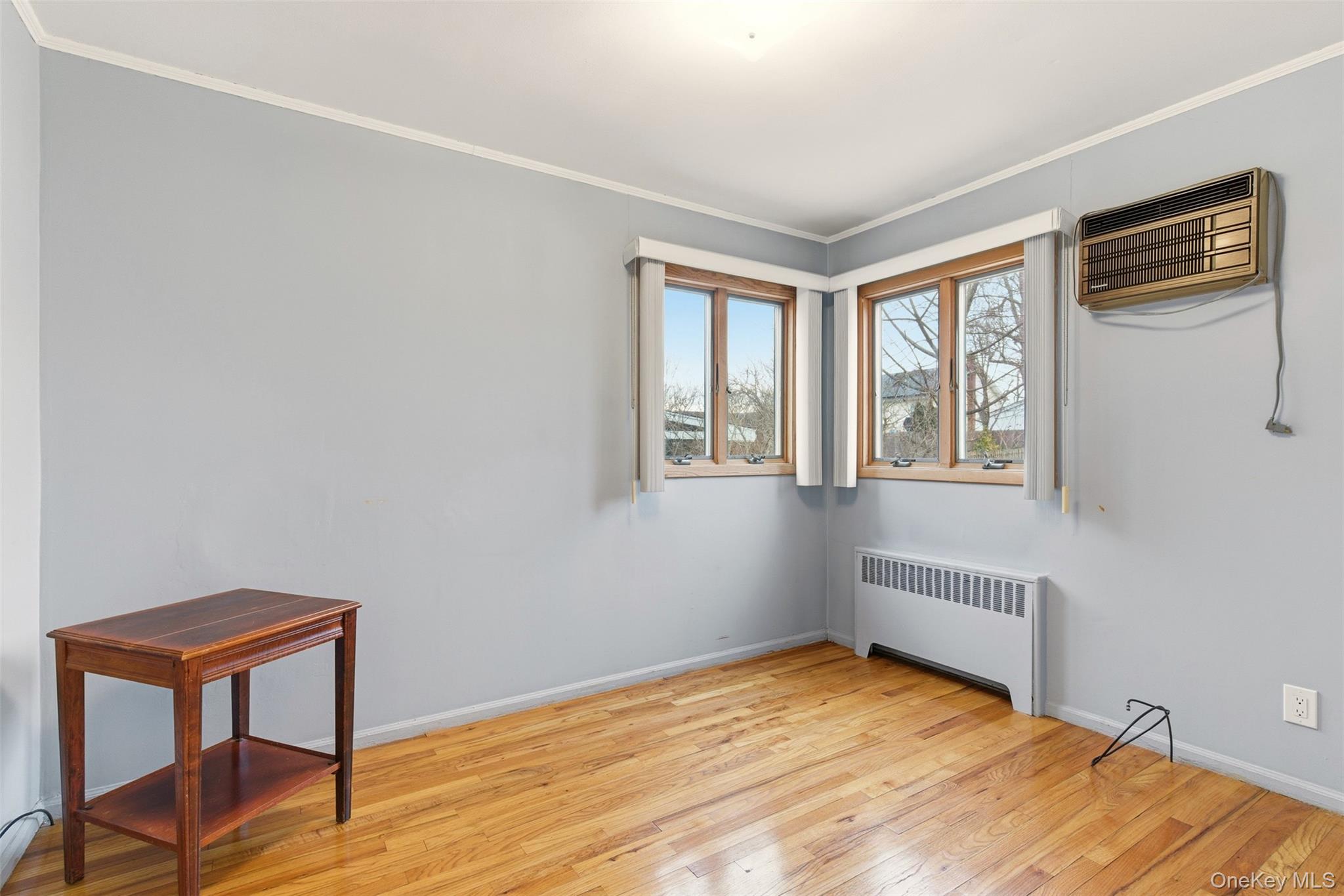 14 Starlight Court, West Babylon, NY 11704