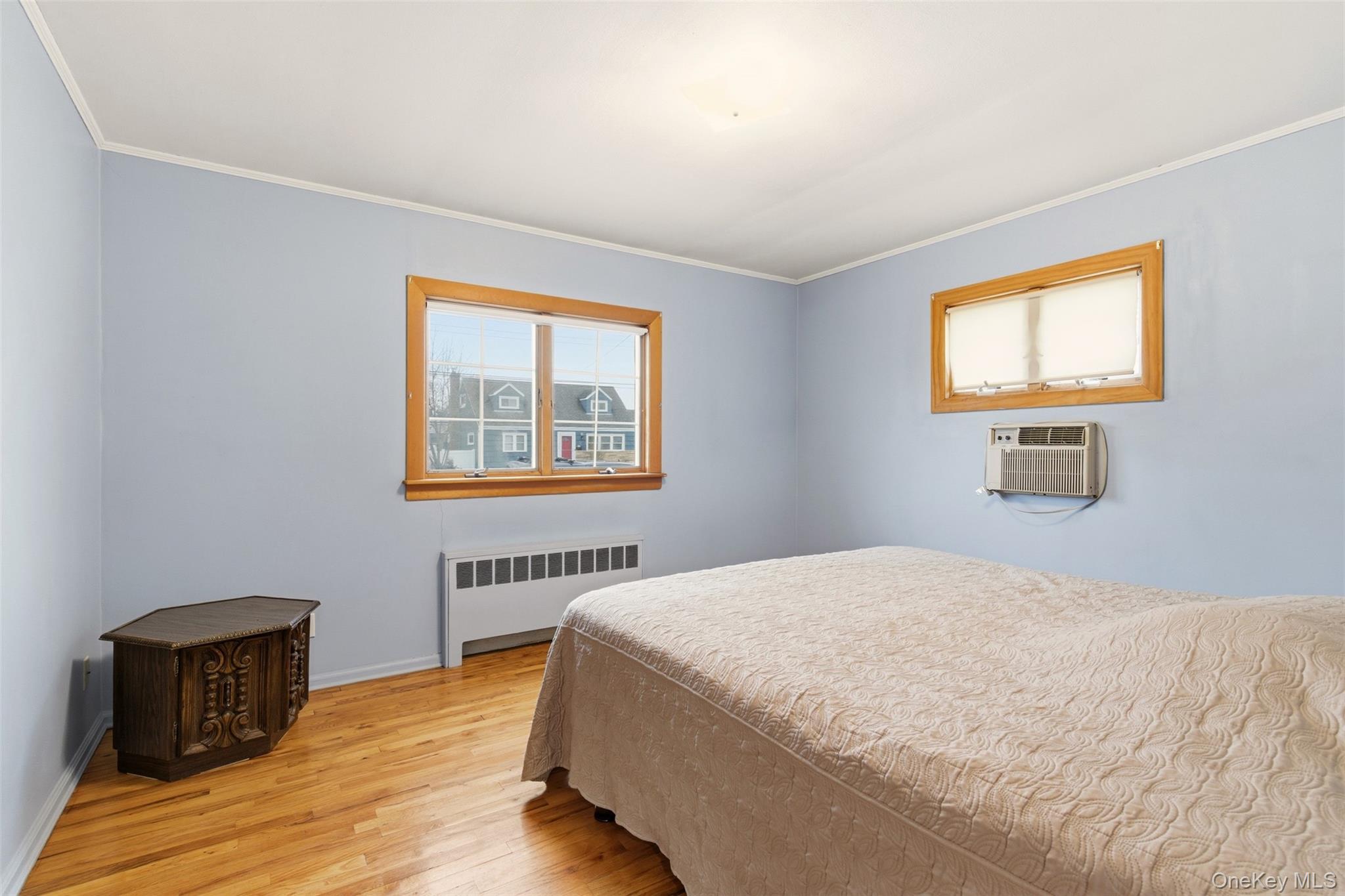 14 Starlight Court, West Babylon, NY 11704