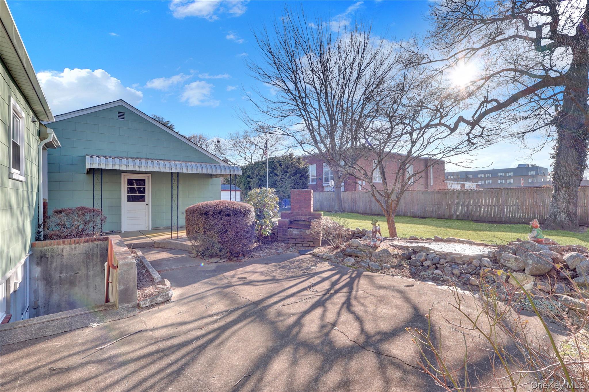 64 Nill Street, West Babylon, NY 11704