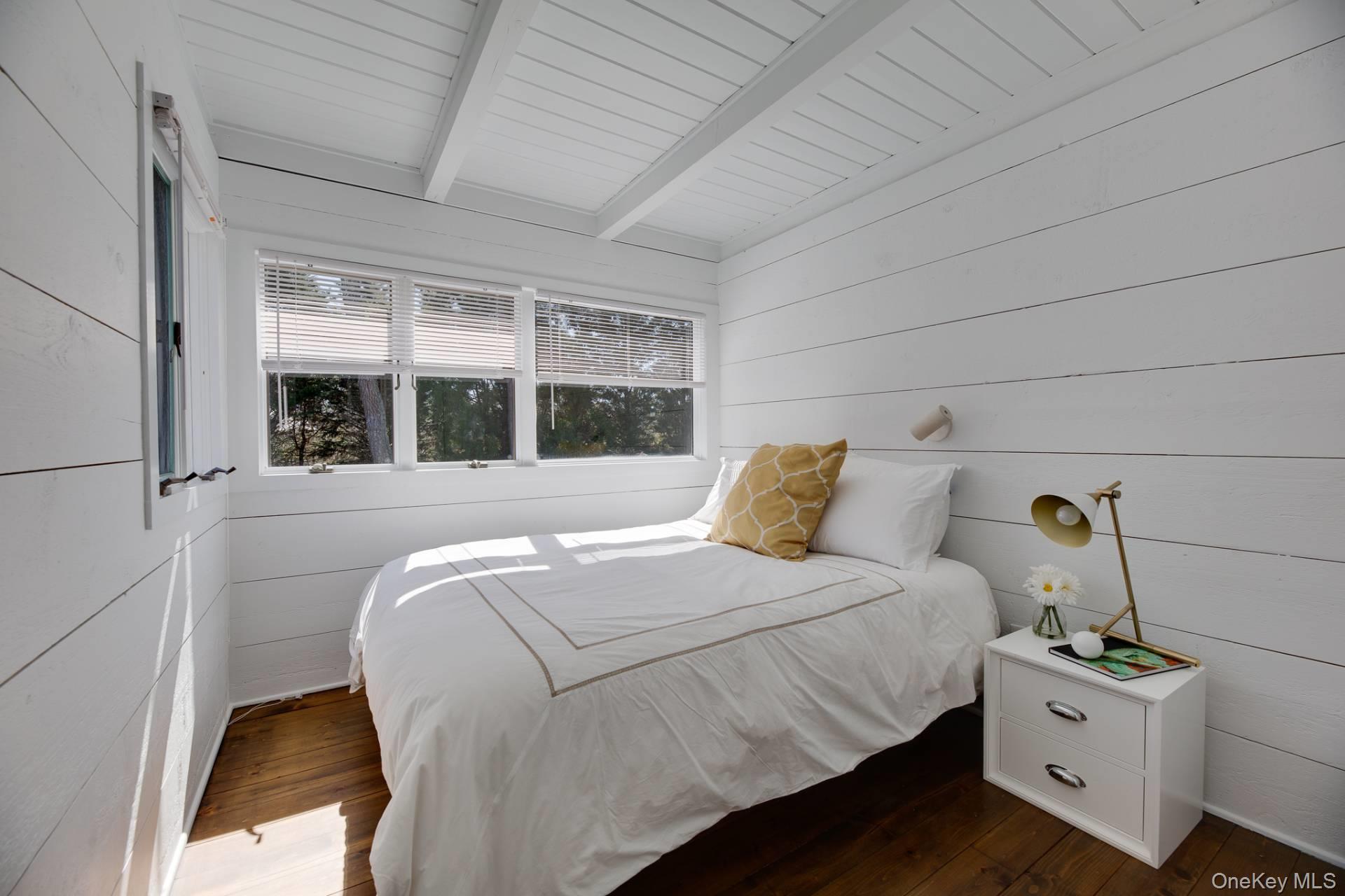 11 Marina Lane, East Hampton, NY 11937