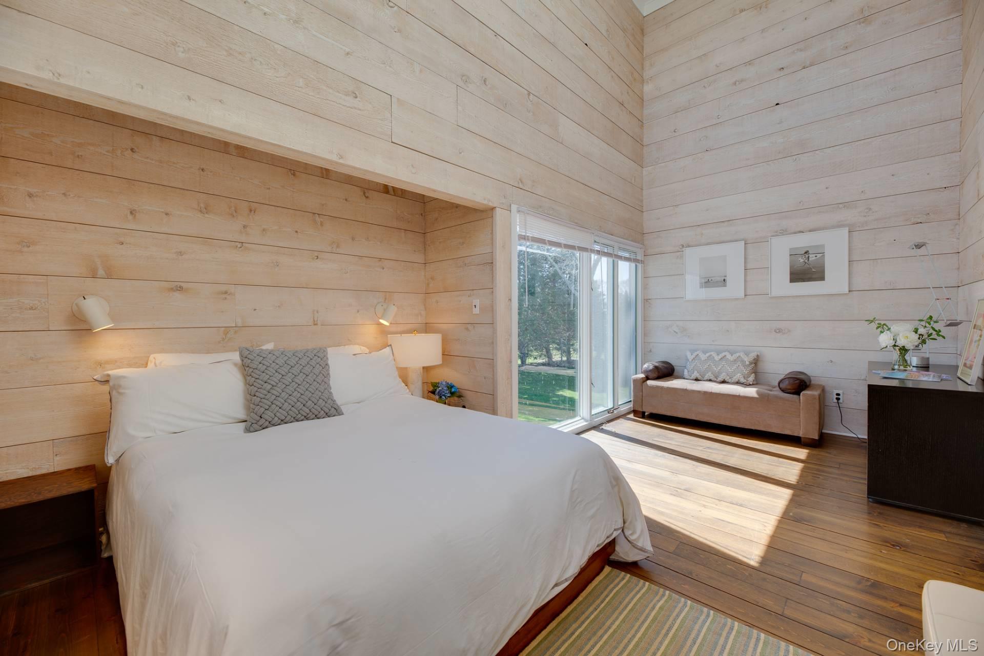 11 Marina Lane, East Hampton, NY 11937