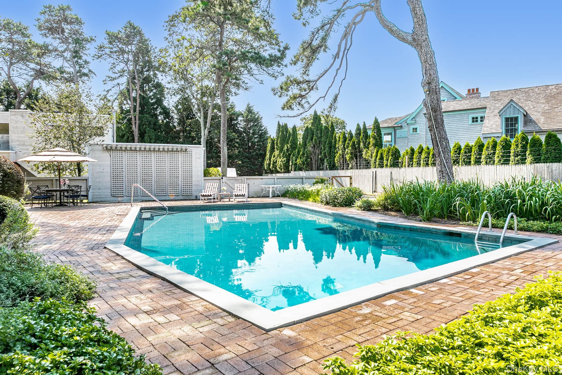 11 Marina Lane, East Hampton, NY 11937