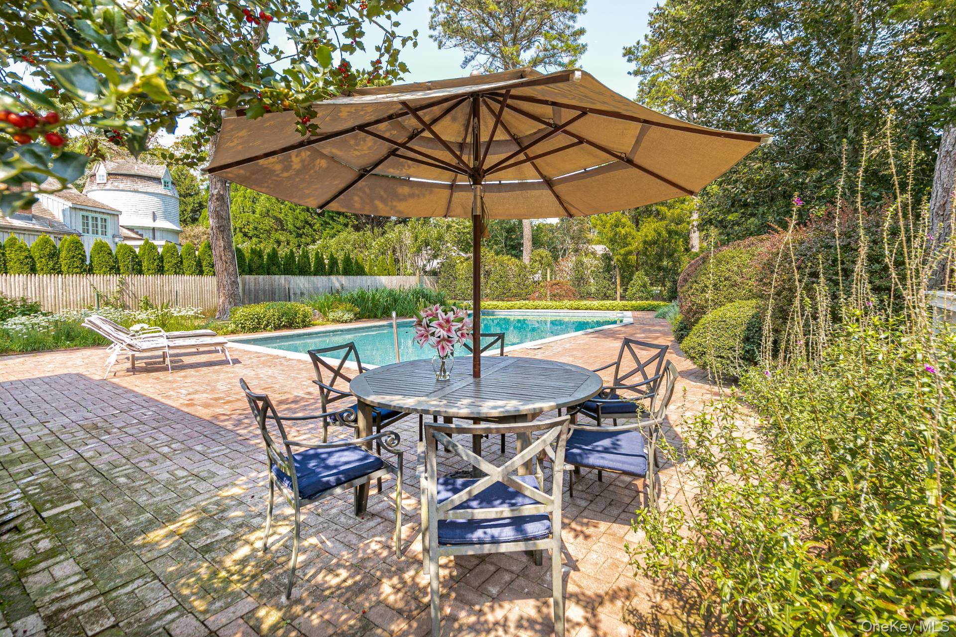 11 Marina Lane, East Hampton, NY 11937