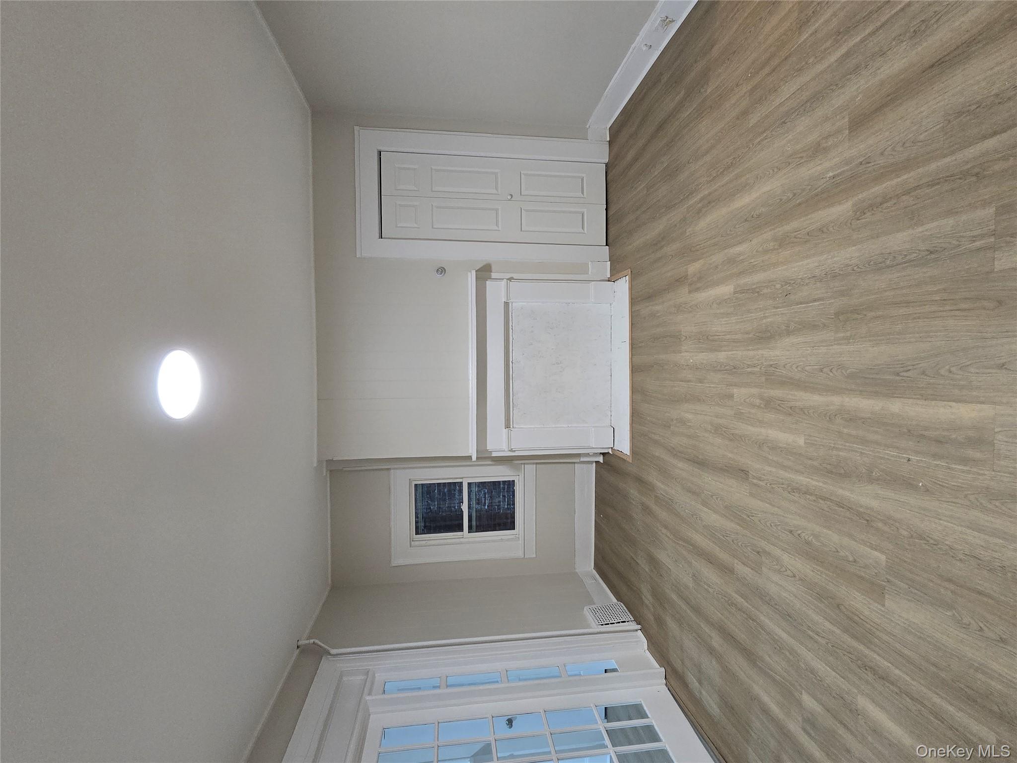 185 Mill Street, Poughkeepsie, NY 12601