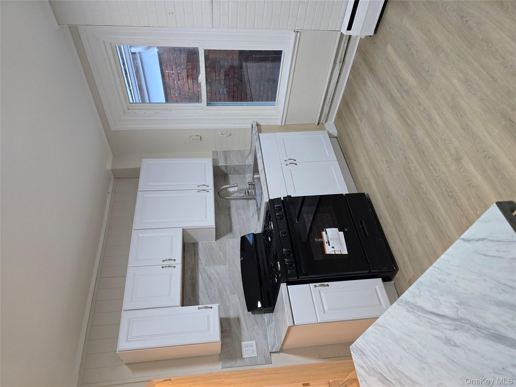 185 Mill Street, Poughkeepsie, NY 12601