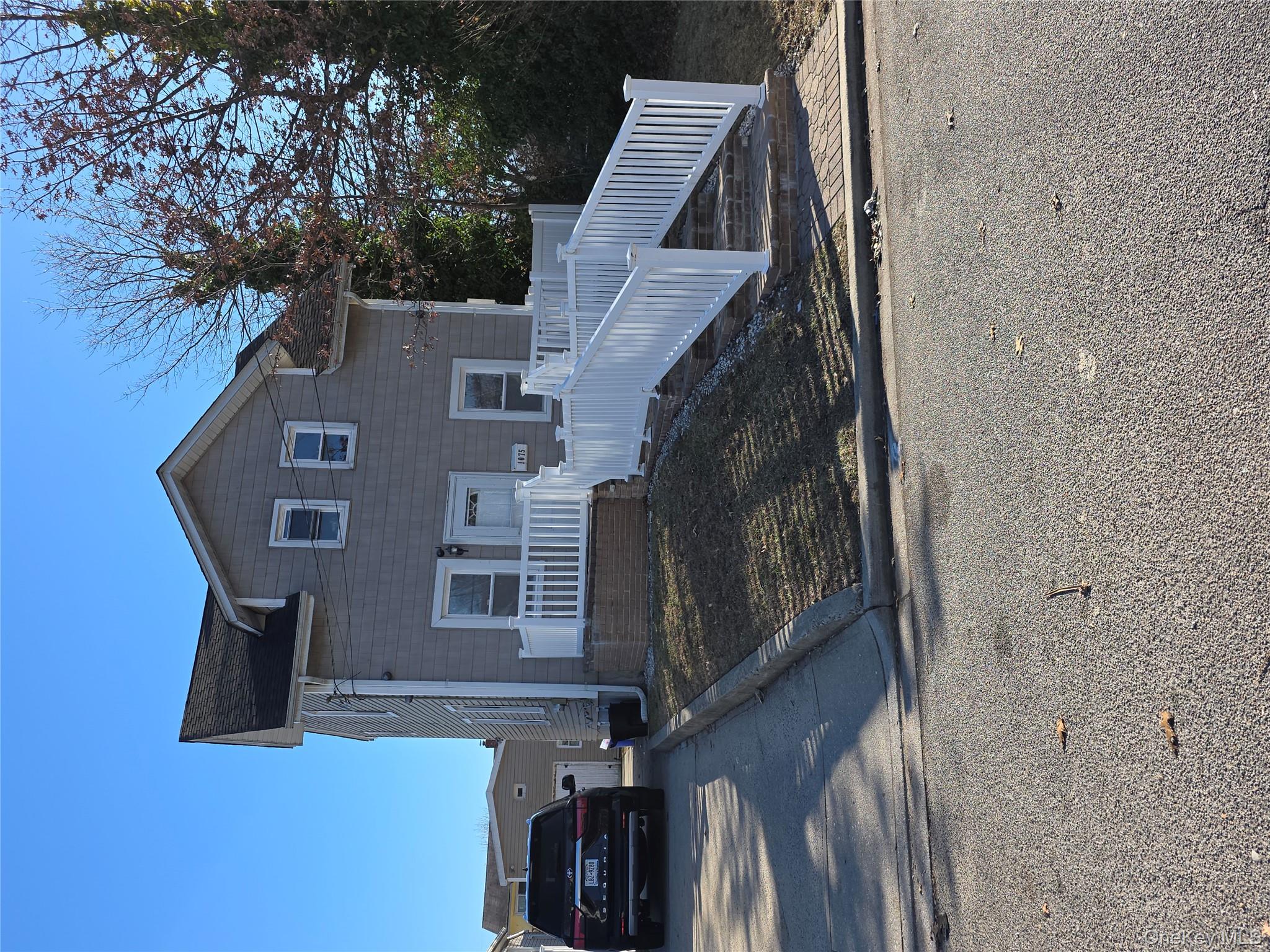 1075 Harrison Street, Uniondale, NY 11553