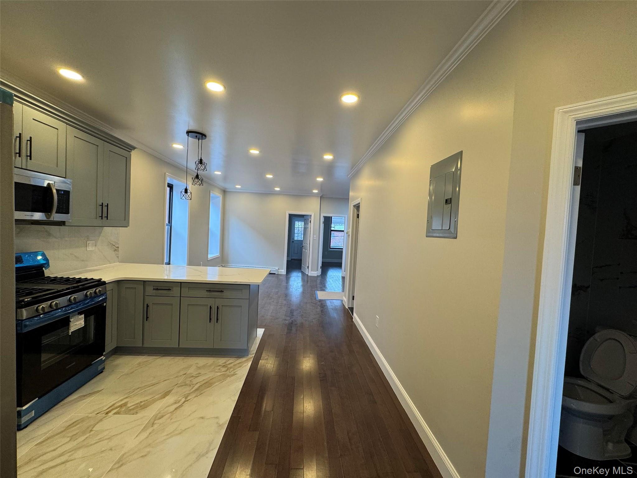 435 East 51 Strret, Brooklyn, NY 11203