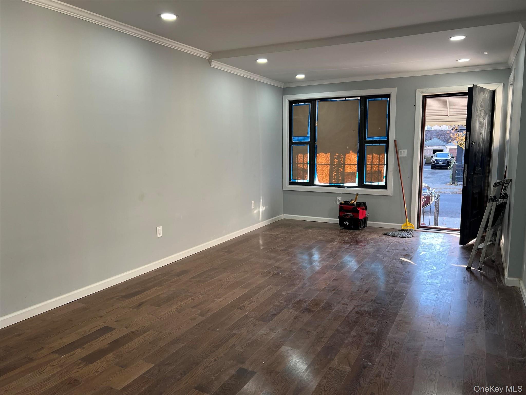 435 East 51 Strret, Brooklyn, NY 11203