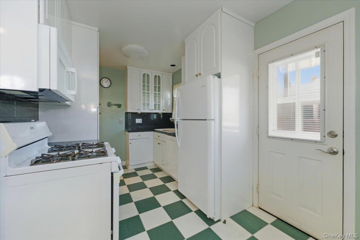 704 Barnes Avenue, Baldwin, NY 11510