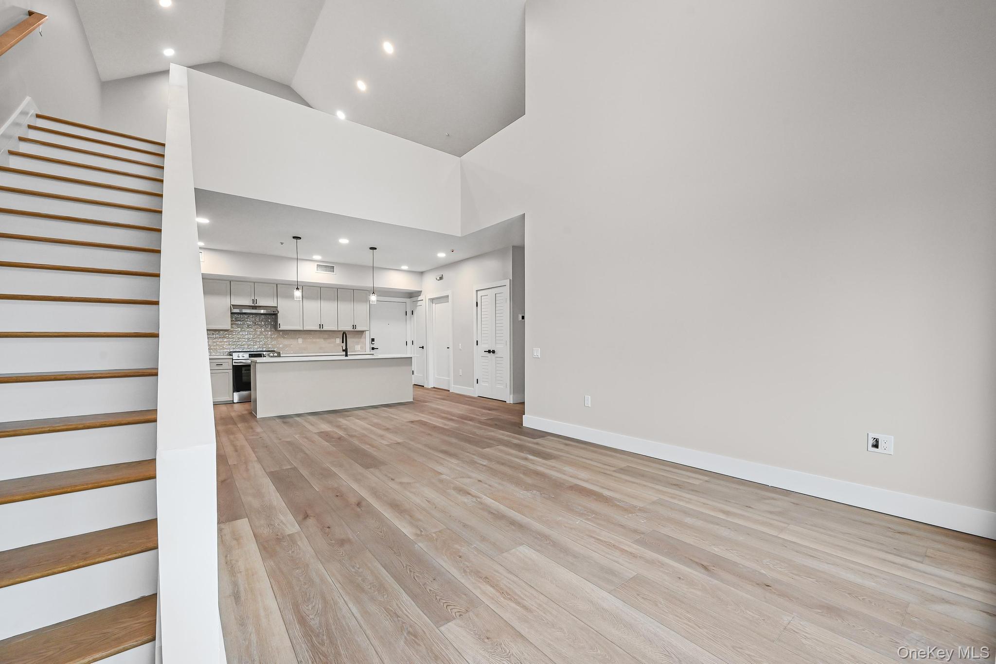 80 Division Street # 3G, Patchogue, NY 11772