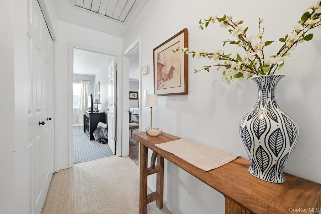 20 Manors Drive, Jericho, NY 11753