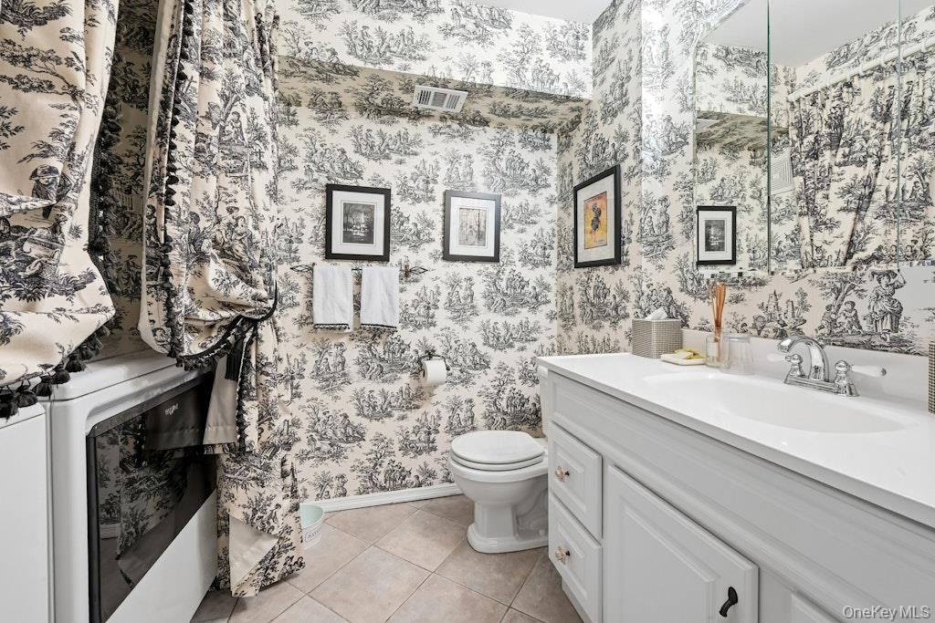 20 Manors Drive, Jericho, NY 11753