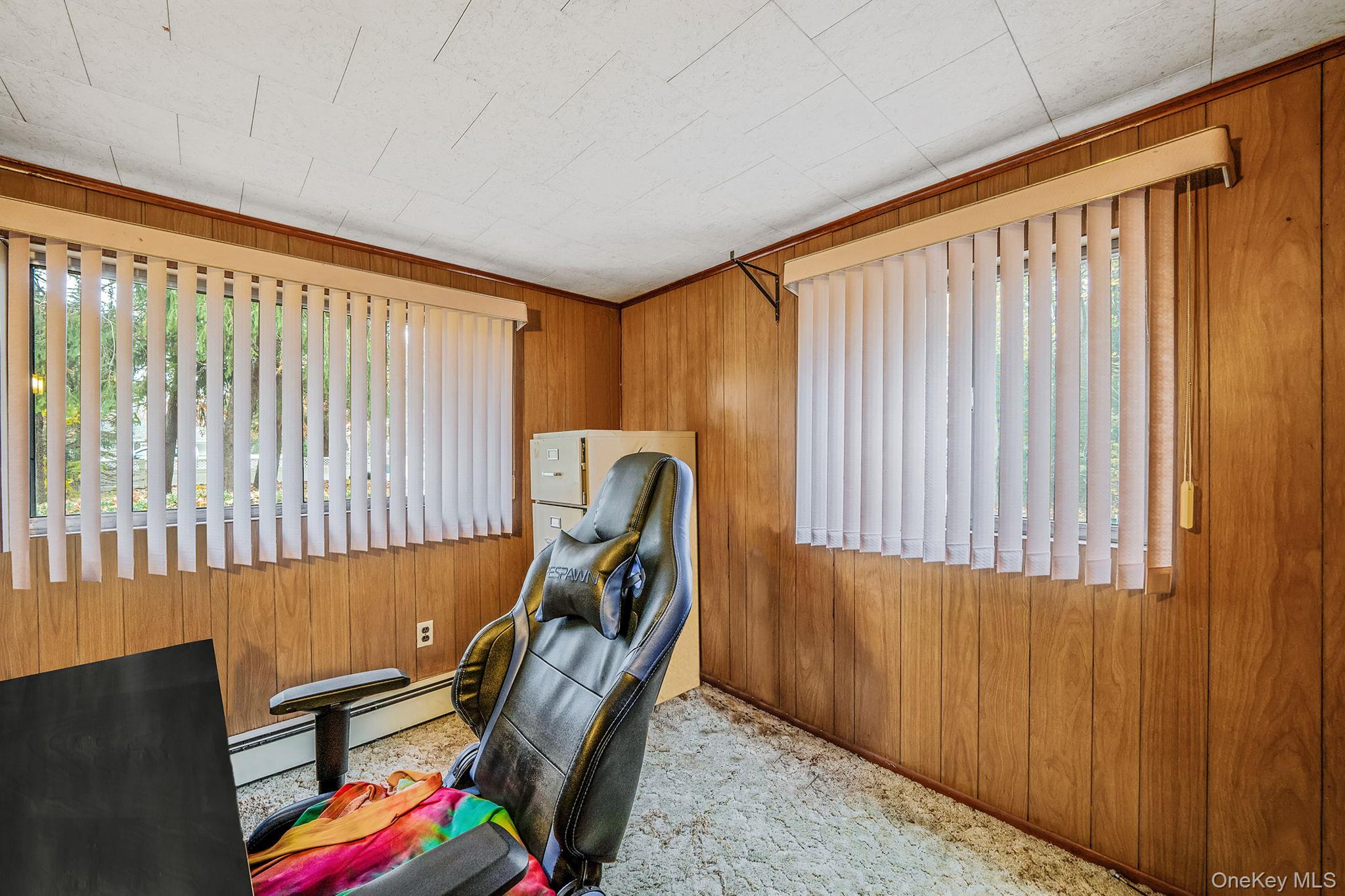 85 Hawthorne Street, Selden, NY 11784