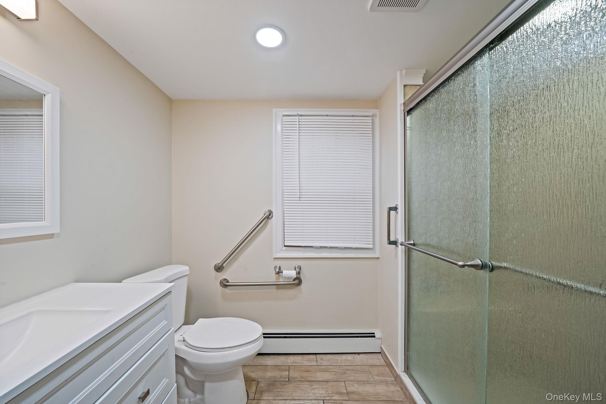 85 Hawthorne Street, Selden, NY 11784