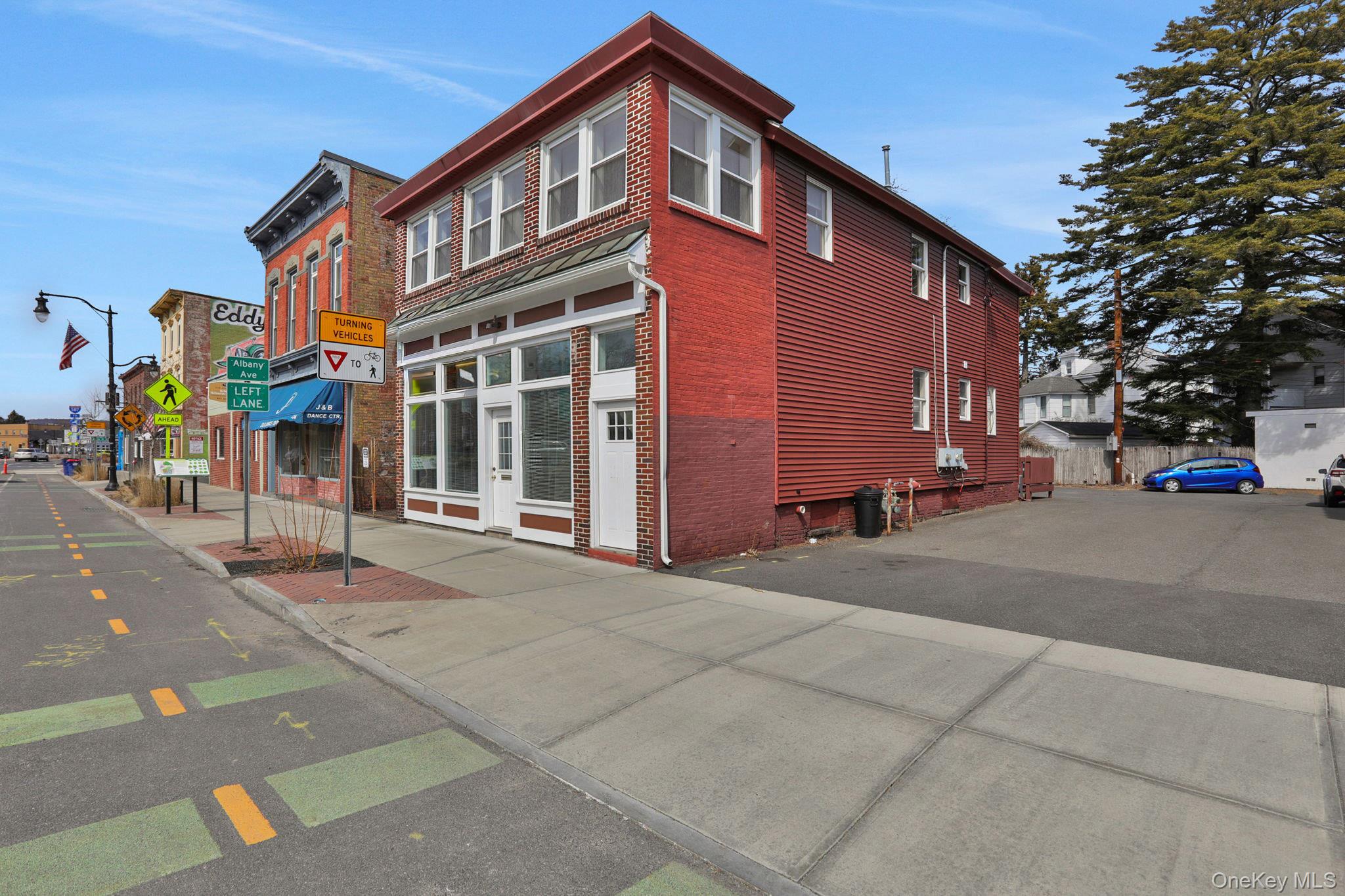 730 Broadway # Suite 1, Kingston, NY 12401