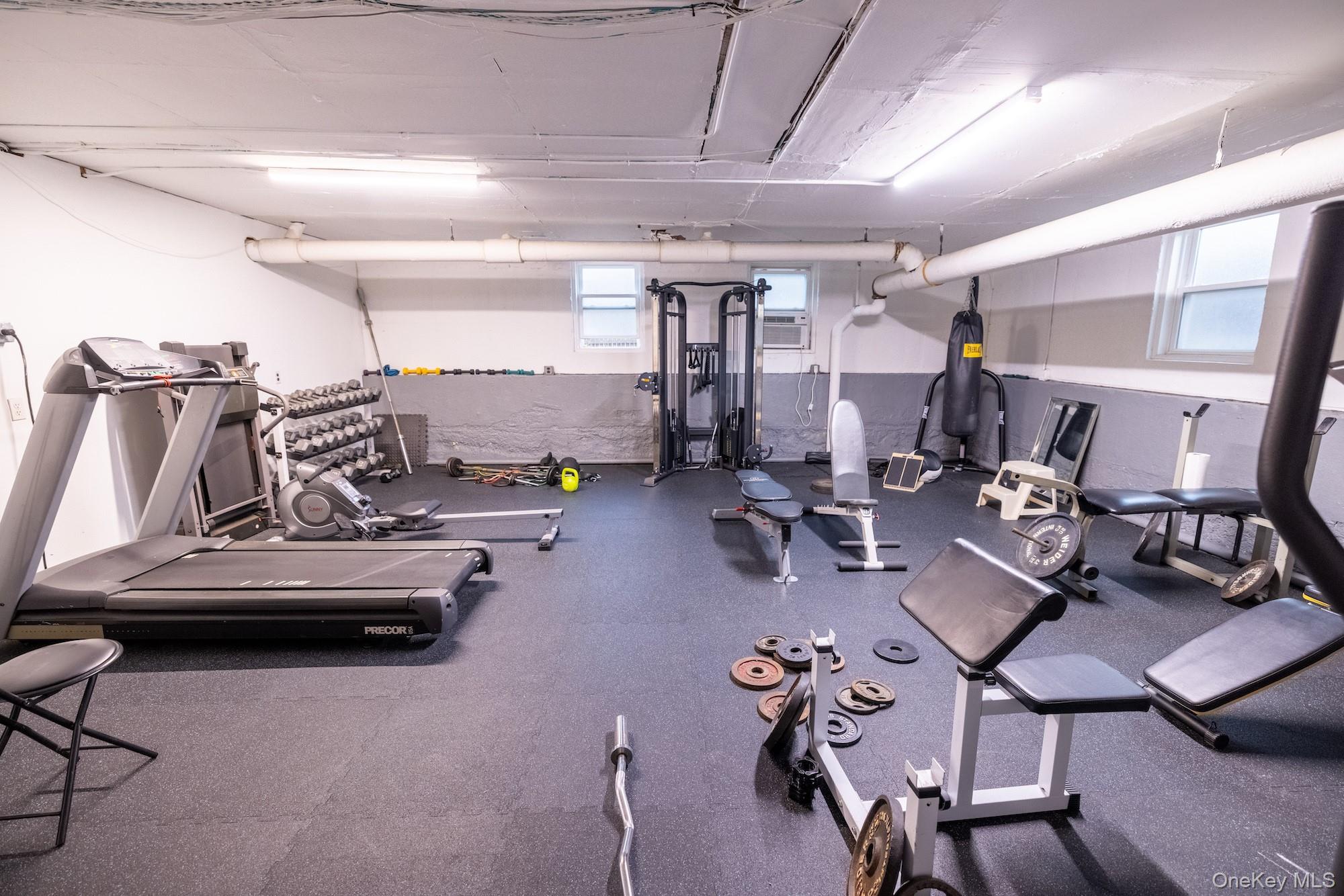 185 Atlantic Avenue # B8, Lynbrook, NY 11563