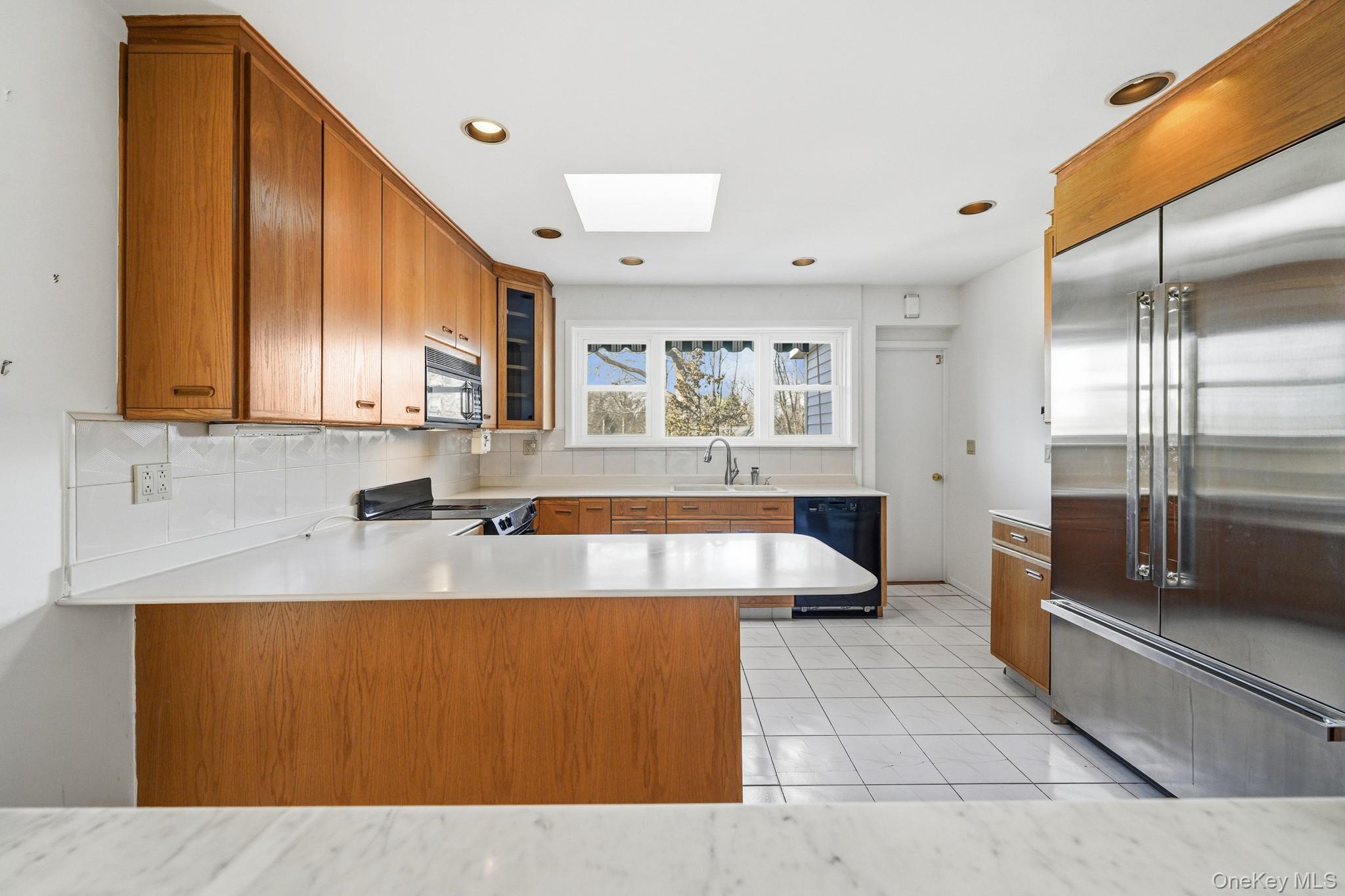 1 Cherry Lane, Scarsdale, NY 10583