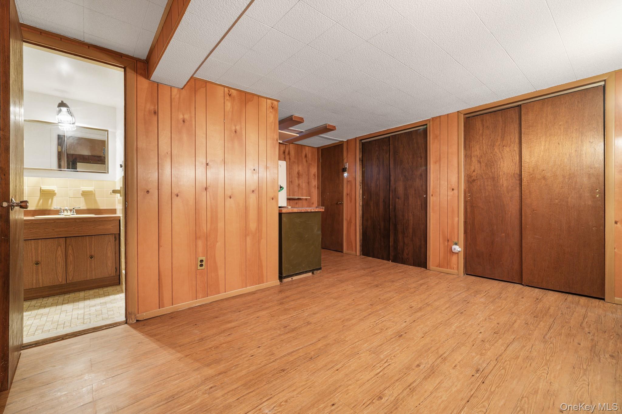 1 Cherry Lane, Scarsdale, NY 10583